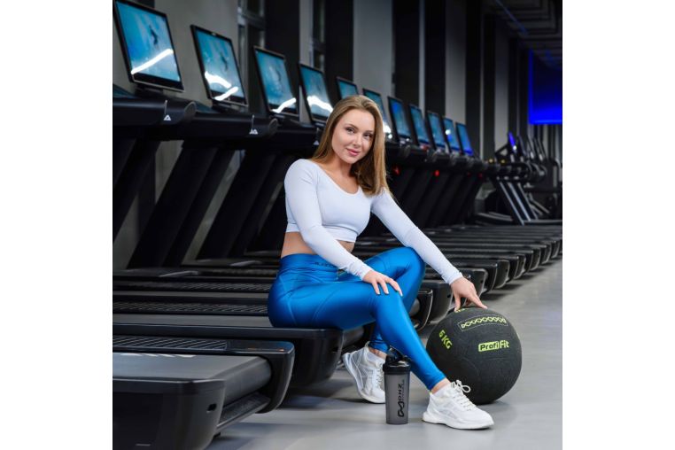 Медицинбол набивной кевларовый (Kevlar Wallball) PROFI-FIT 6 кг фото 2
