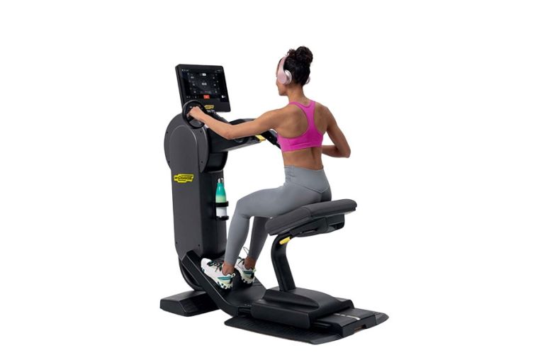 Велотренажер для рук Technogym Excite Top Live 900 фото 2