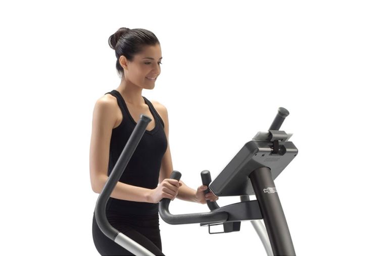 Эллиптический тренажер Technogym Synchro Forma фото 3