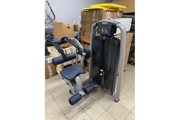 Грузоблочный тренажер для пресса и торса Technogym Selection 900 Total Abdominal Пресс-машина фото 1