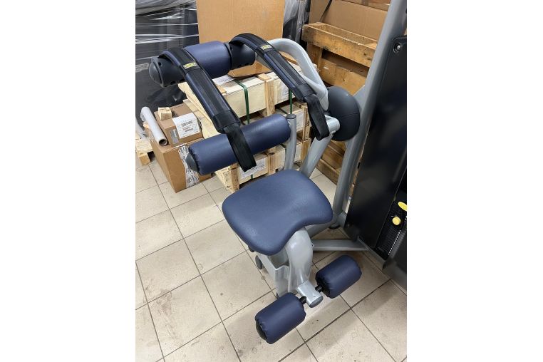Грузоблочный тренажер для пресса и торса Technogym Selection 900 Total Abdominal Пресс-машина фото 3