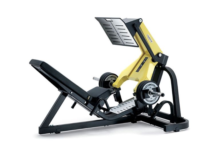 Нагружаемый дисками тренажер Technogym PURE STRENGTH Leg Press 