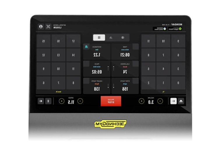 Беговая дорожка Technogym Excite Live Run 700 фото 11